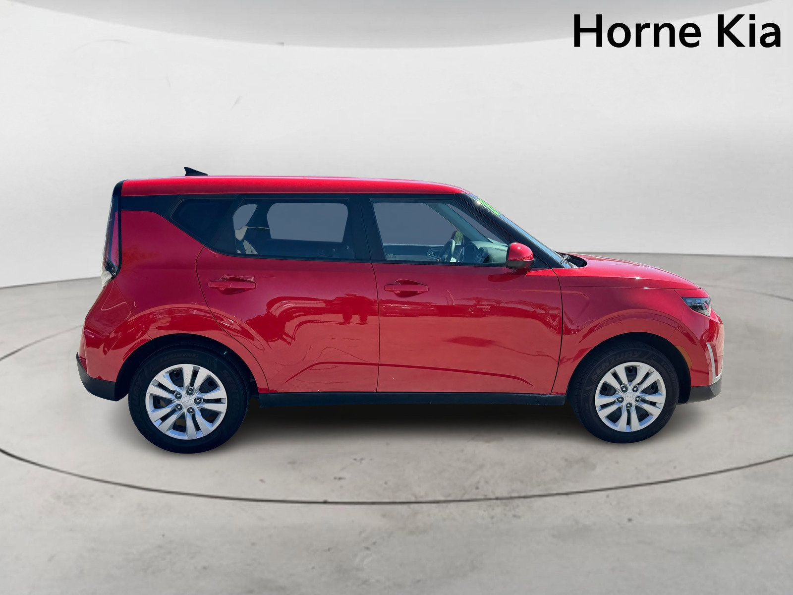 Certified 2024 Kia Soul LX image 3
