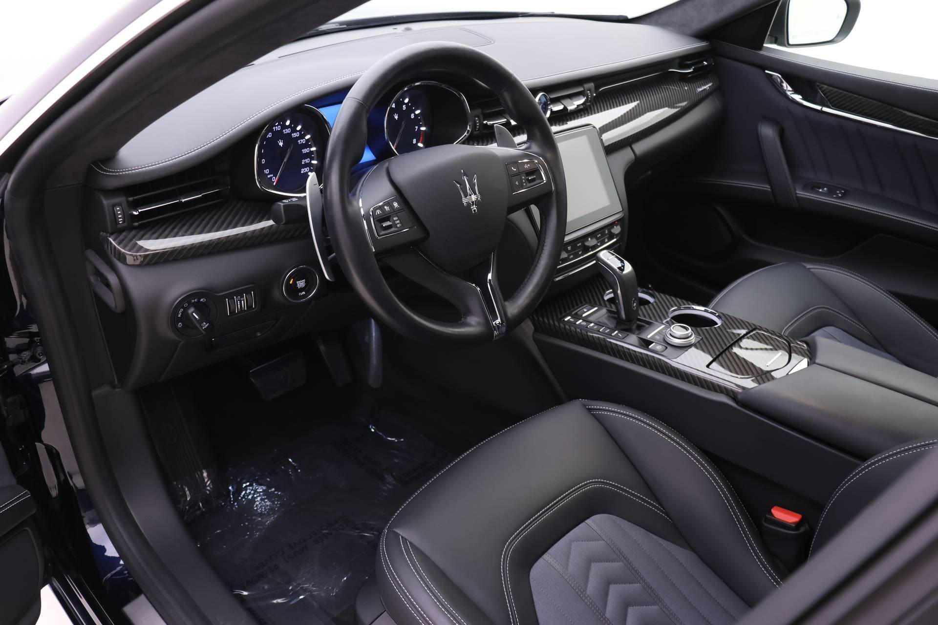 Used 2020 Maserati Quattroporte GTS GranLusso image 9