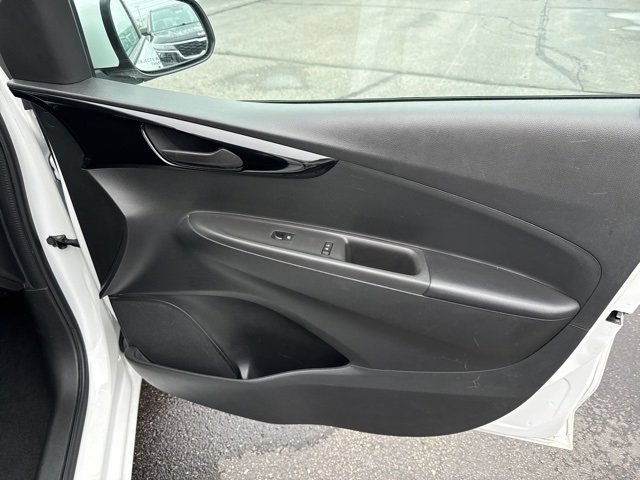 Used 2022 Chevrolet Spark LT image 47