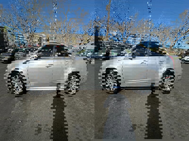 Used 2010 Cadillac CTS Premium image 8