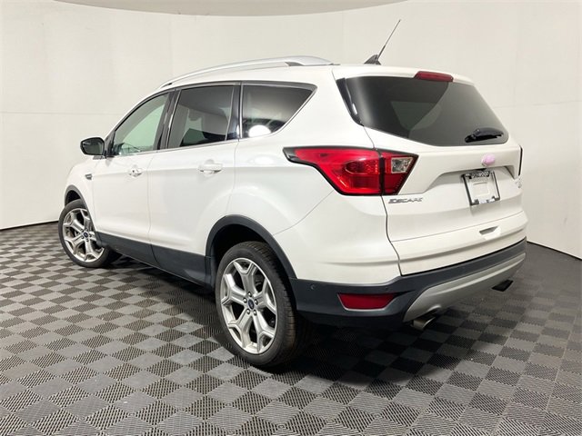 Used 2019 Ford Escape Titanium image 10