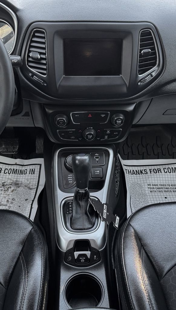 Used 2021 Jeep Compass Latitude image 17