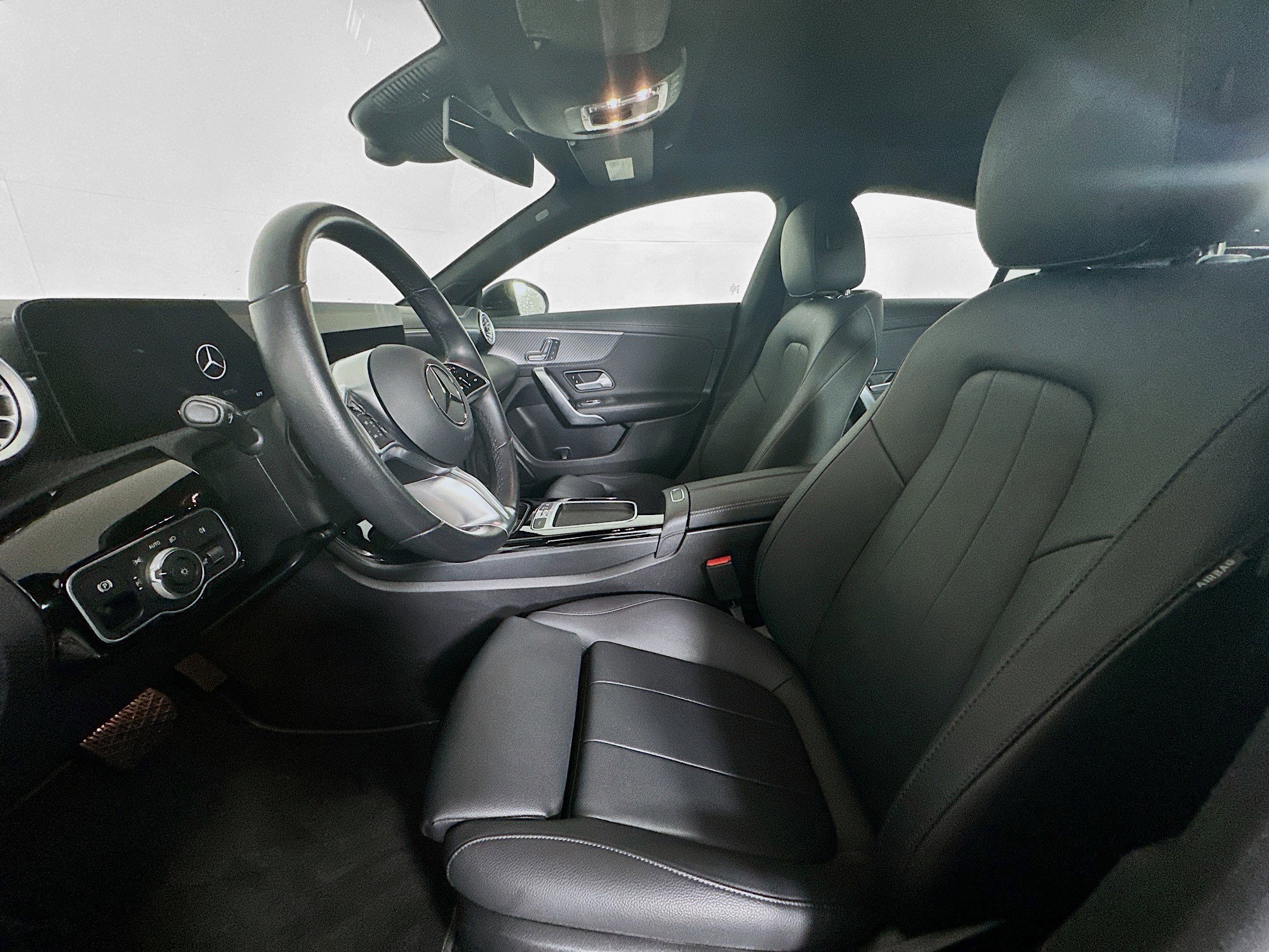 Used 2025 Mercedes-Benz CLA 250 4MATIC image 28