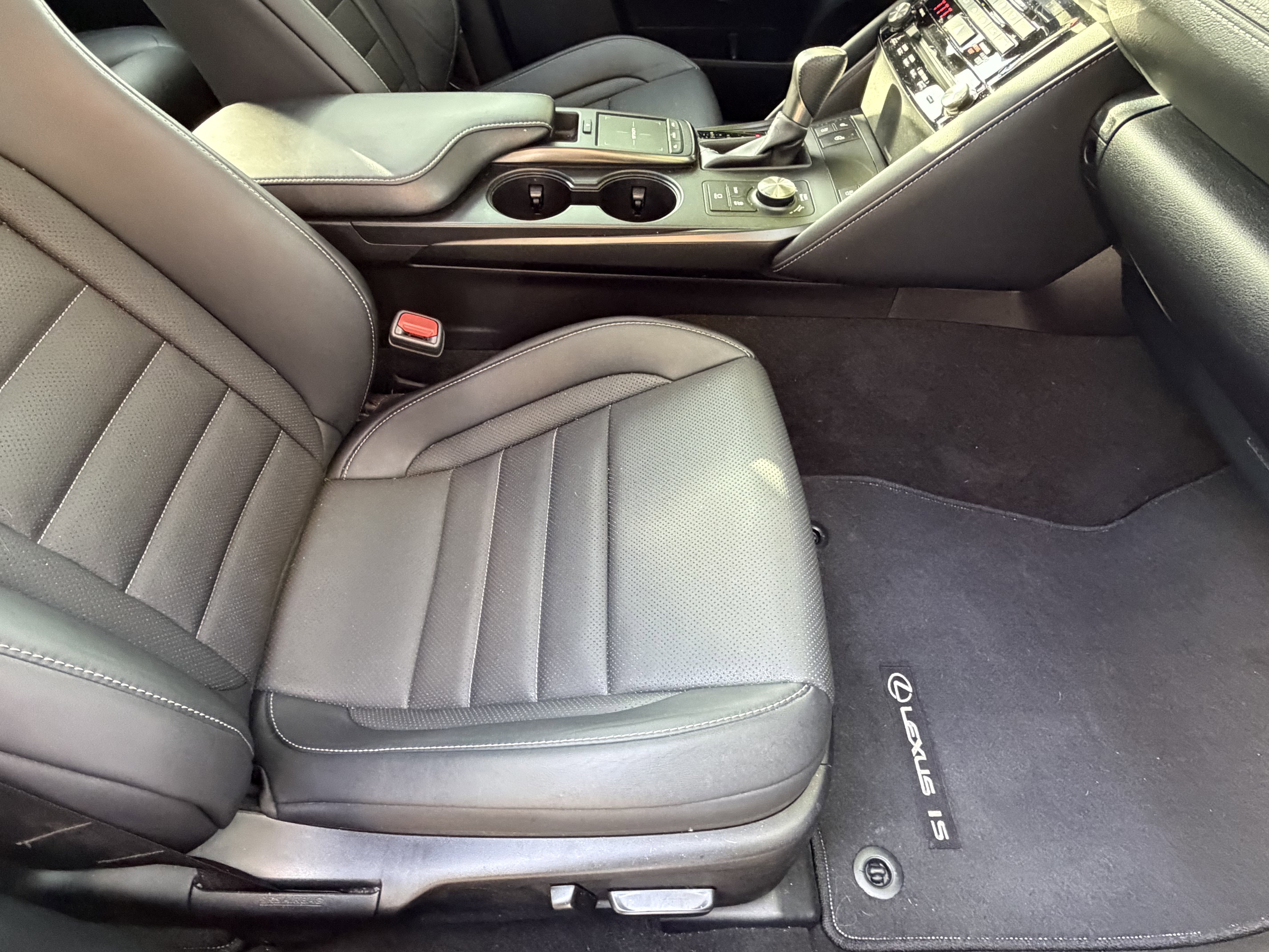 Certified 2025 Lexus RX 350 Premium Plus w/ Accessory Package (Z1) FWD image 45