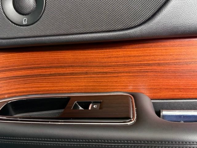 Used 2018 Lincoln Navigator L Reserve w/ Technology Package AWD/4WD image 24
