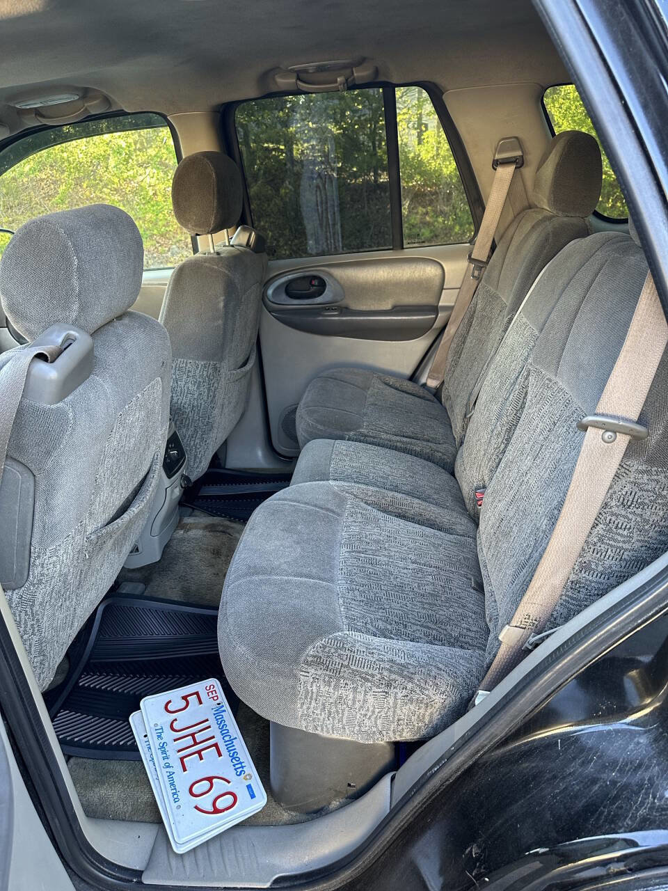 Used 2002 Chevrolet TrailBlazer LS w/ Preferred Equipment Group RWD image 9