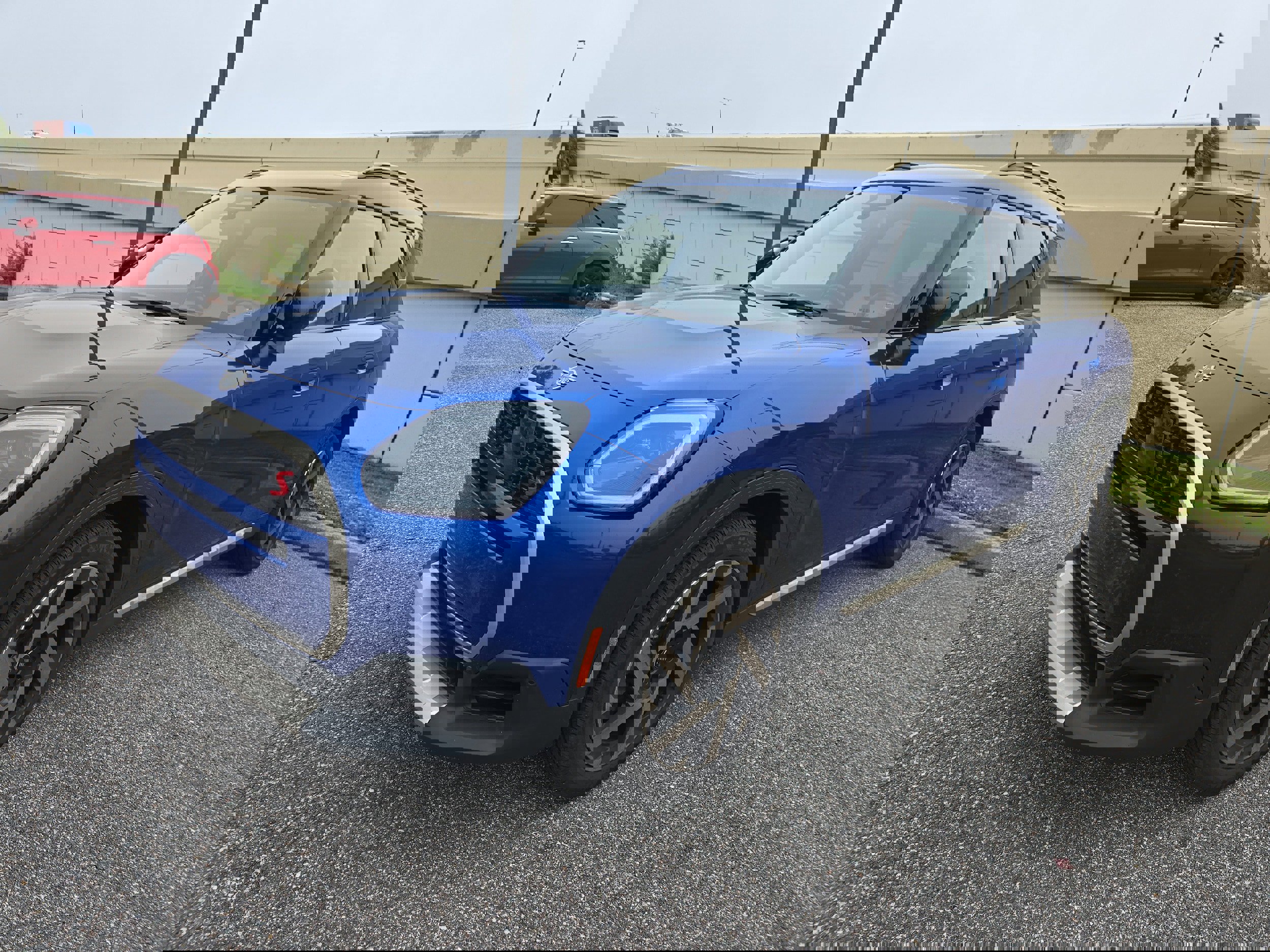 Certified 2025 MINI Cooper Countryman S image 3