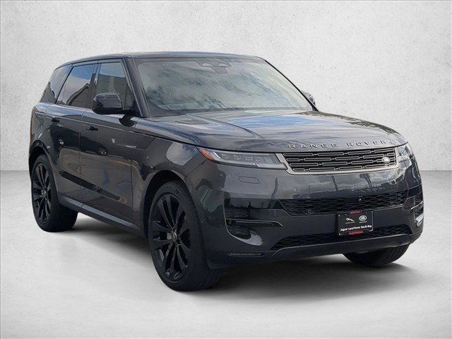 Used 2025 Land Rover Range Rover Sport SE AWD/4WD image 3