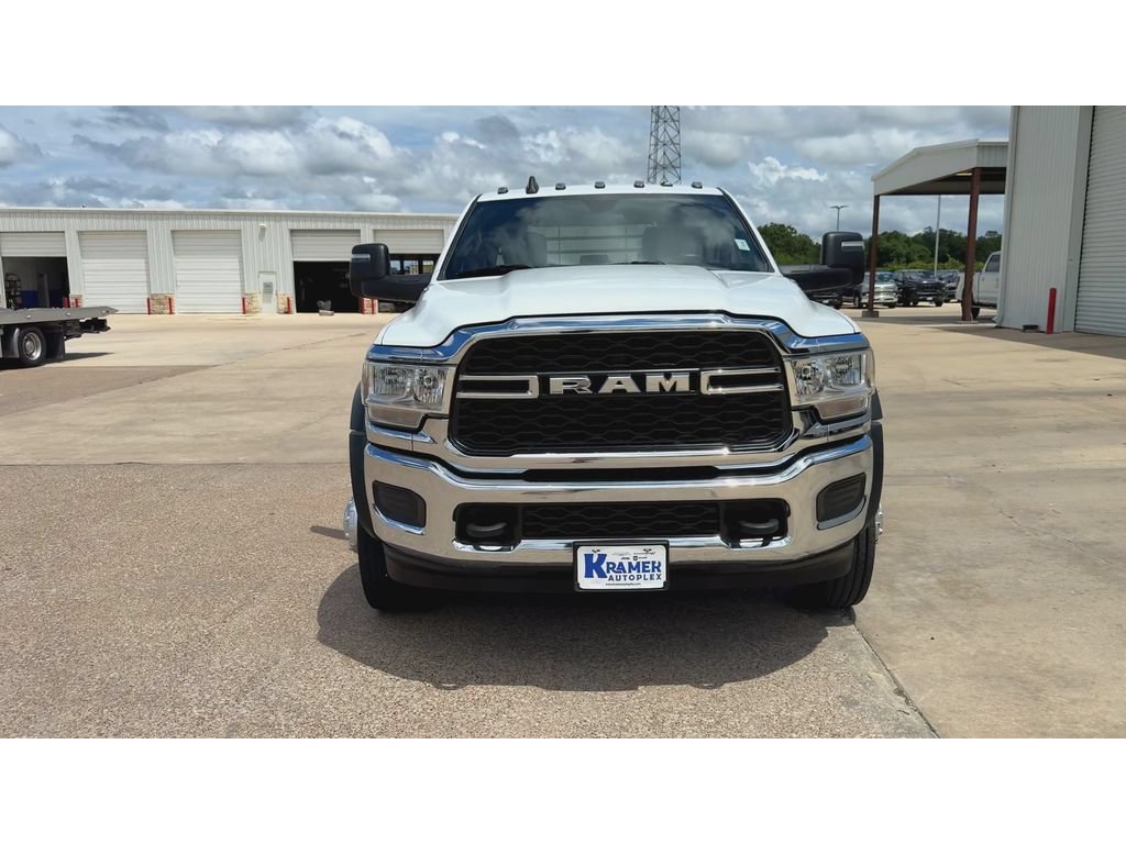 Used 2024 RAM 4500 Tradesman w/ Chrome Appearance Group AWD/4WD image 3