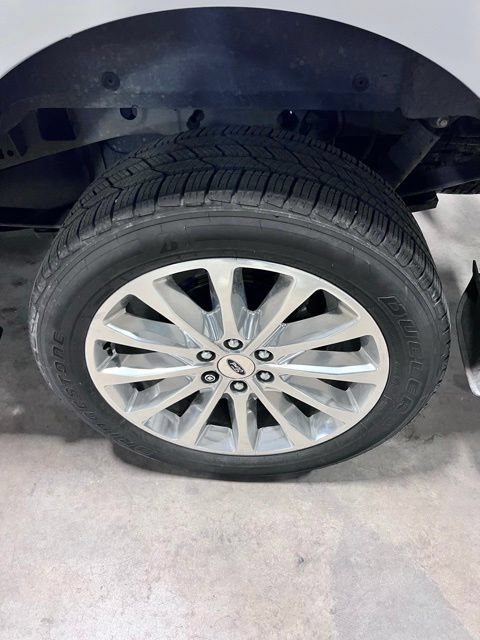 Used 2021 Ford F150 Lariat w/ Equipment Group 502A High AWD/4WD image 9