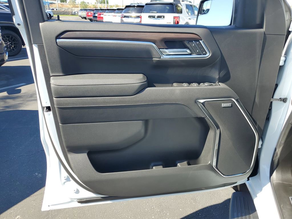 New 2026 GMC Sierra 1500 SLT w/ SLT Premium Package image 12