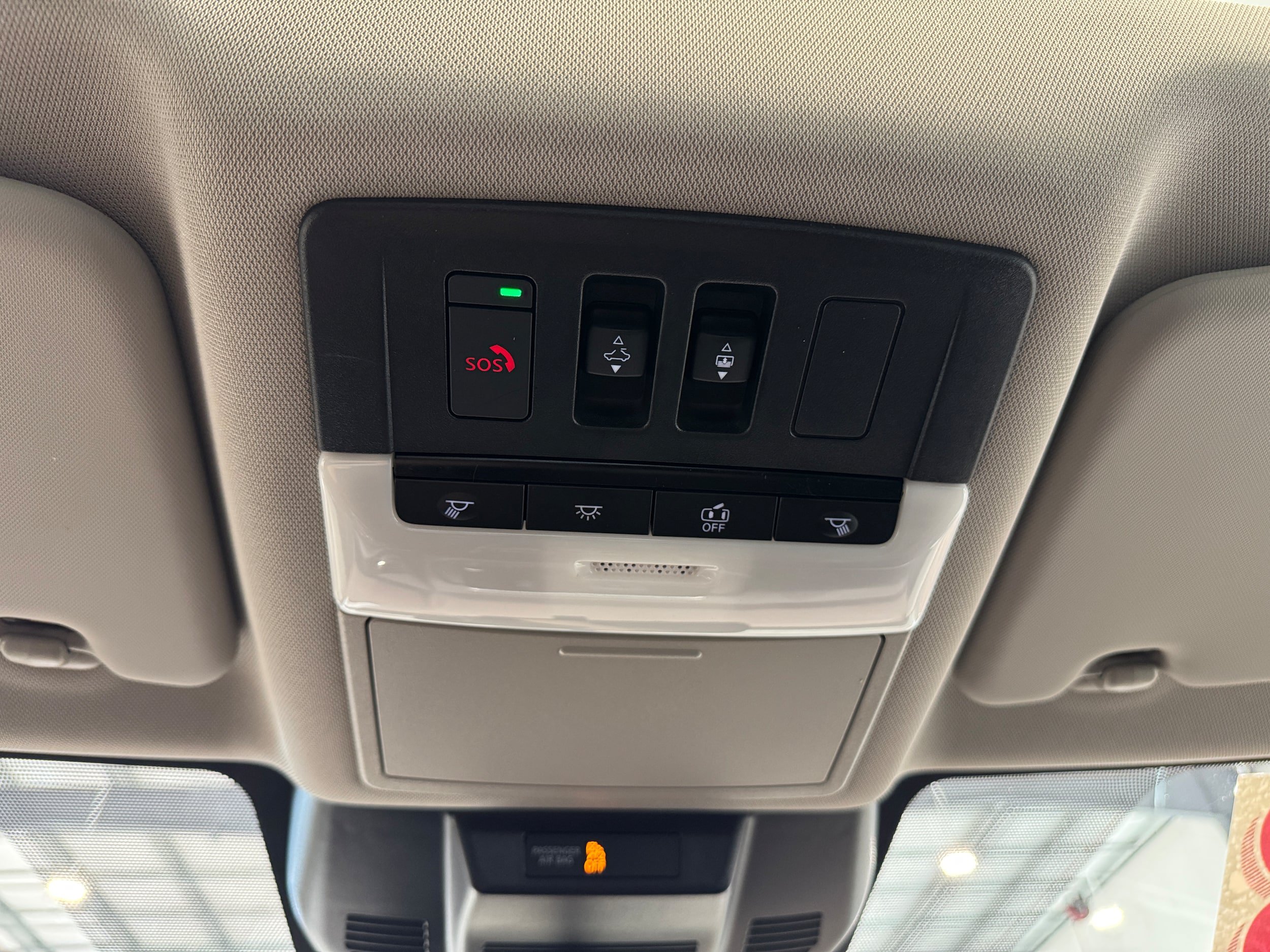 Certified 2023 Nissan Rogue SV w/ SV Premium B Package AWD/4WD image 18