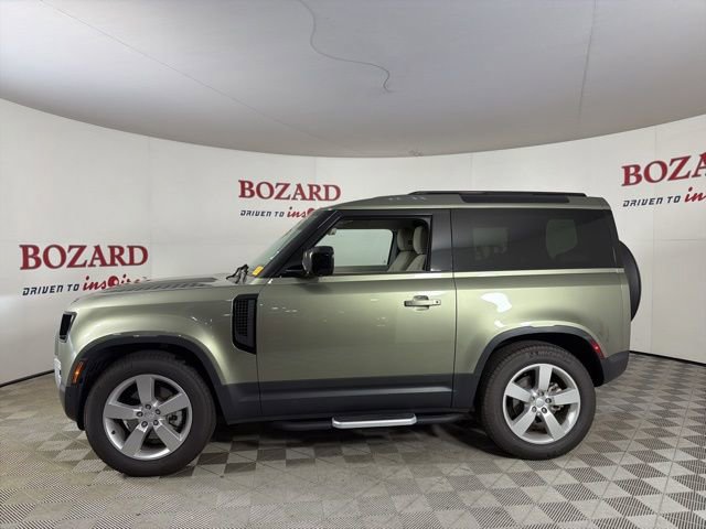 Used 2024 Land Rover Defender 90 S image 5