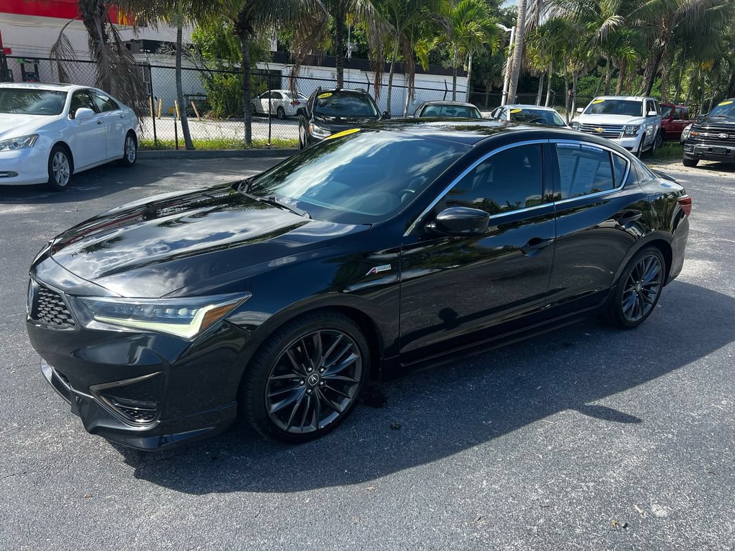 Used 2020 Acura ILX w/ Technology Plus & A-SPEC FWD image 2