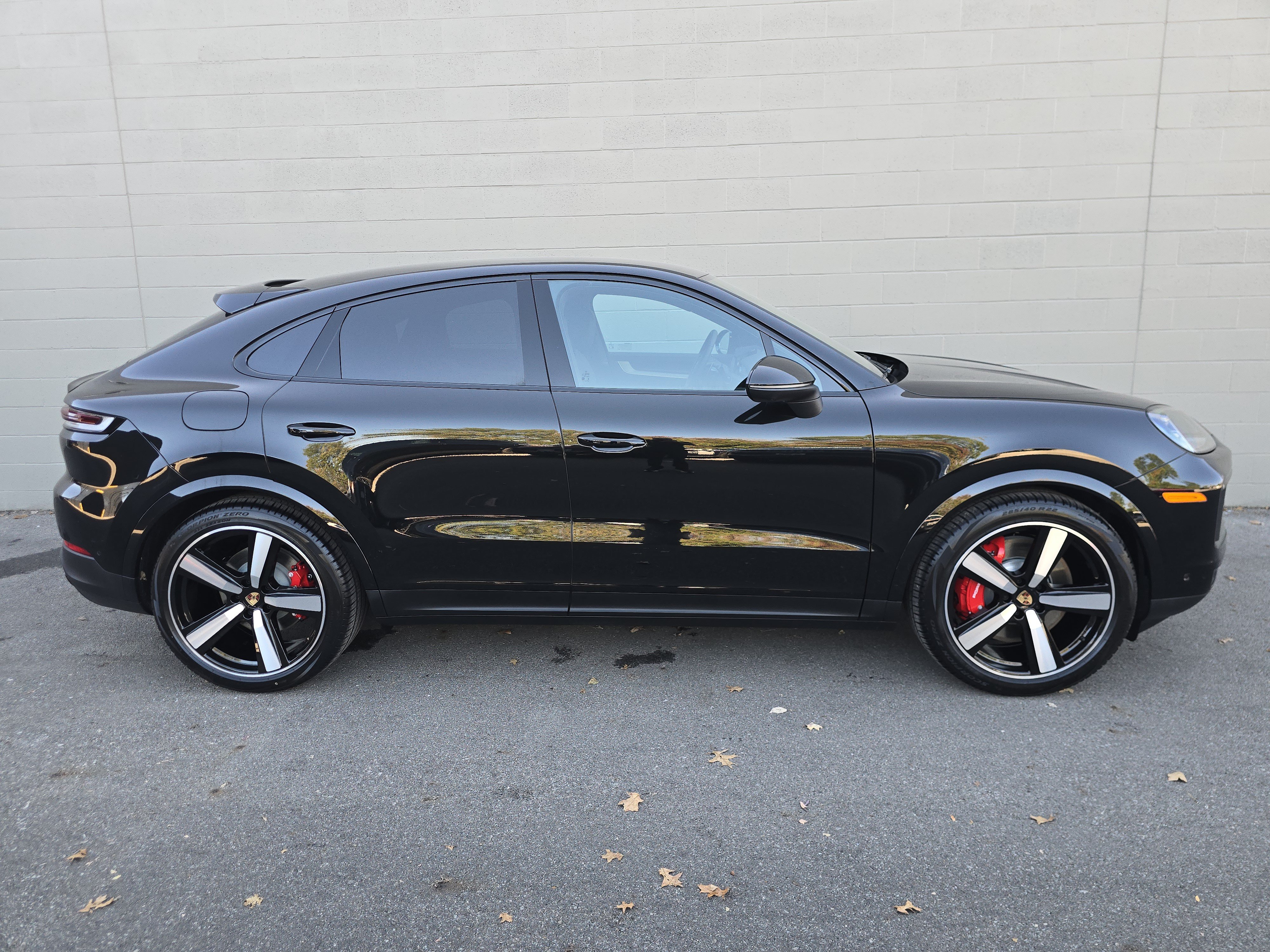 New 2026 Porsche Cayenne S AWD/4WD image 16