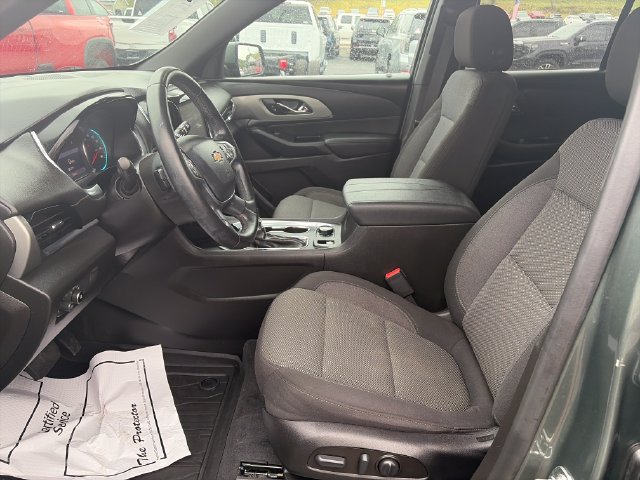 Used 2023 Chevrolet Traverse LT w/ LPO, Floor Liner Package AWD/4WD image 9