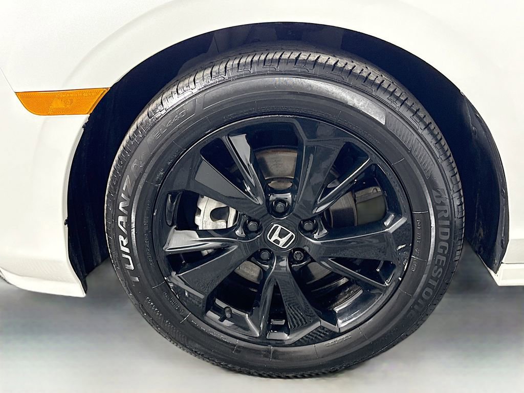 Certified 2023 Honda Odyssey Sport image 39