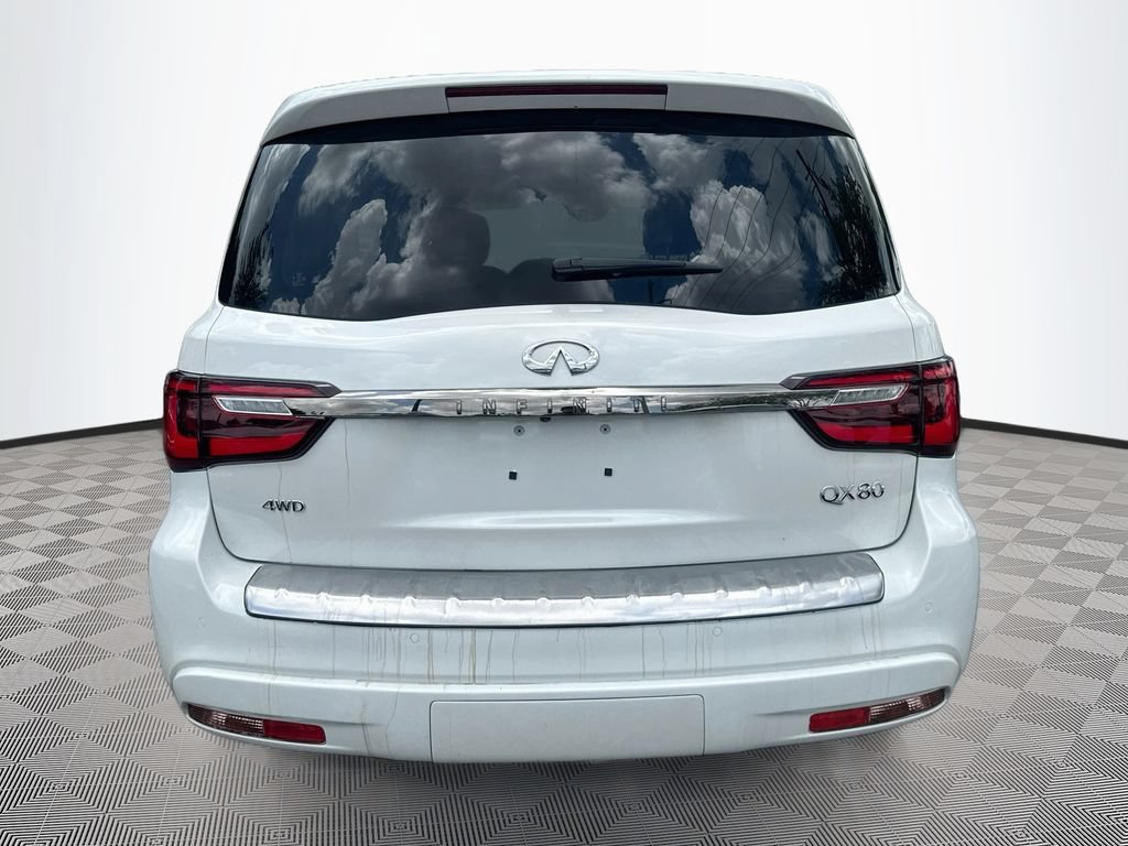 Certified 2024 INFINITI QX80 Premium Select w/ All-Season Package AWD/4WD image 7