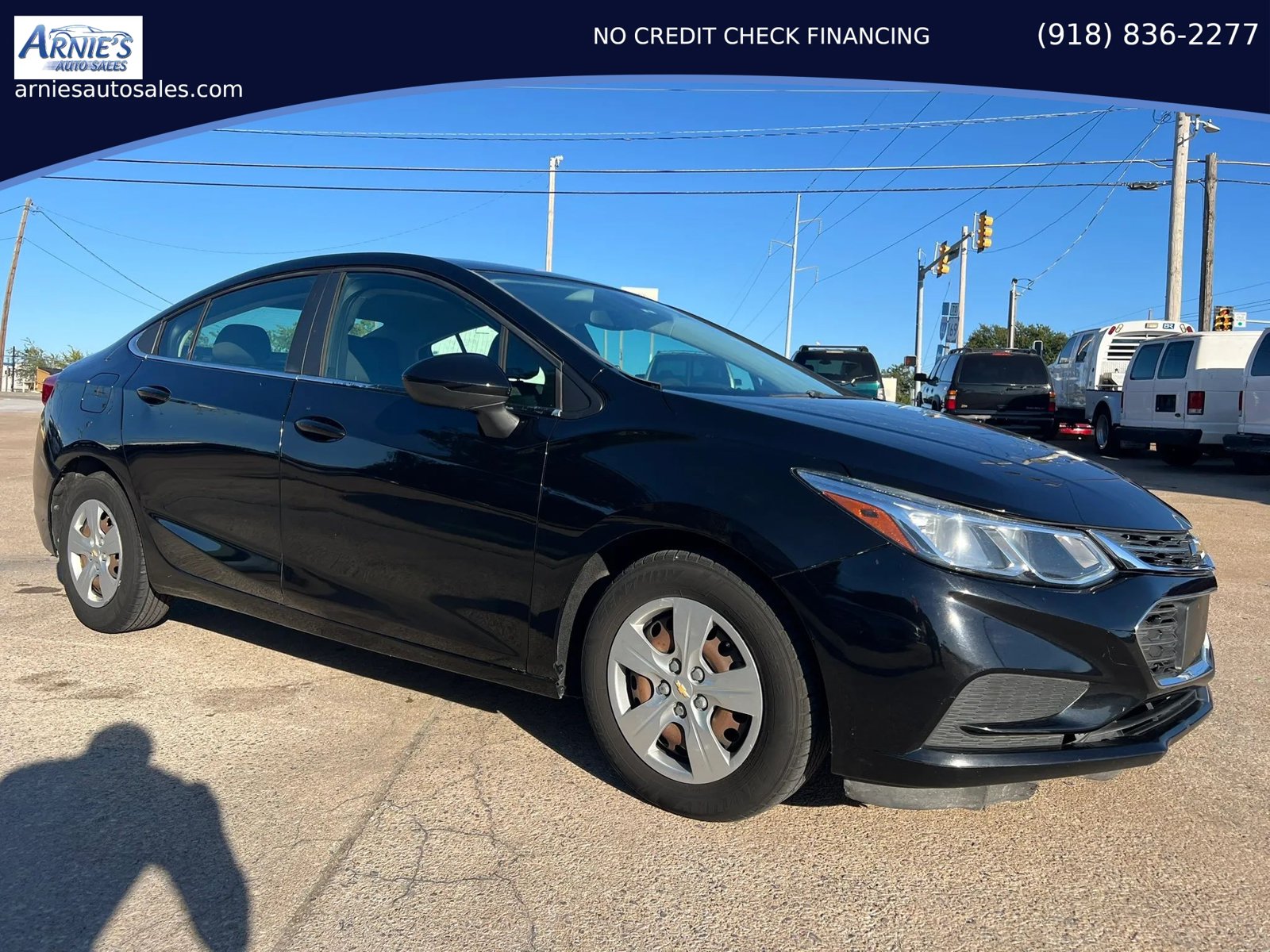 Used 2017 Chevrolet Cruze LS FWD image 3