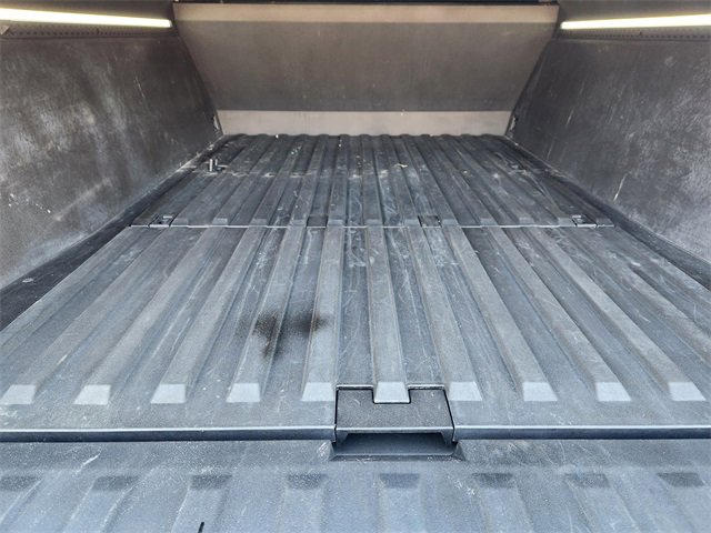 Used 2024 Tesla Cybertruck AWD Crew Cab image 23