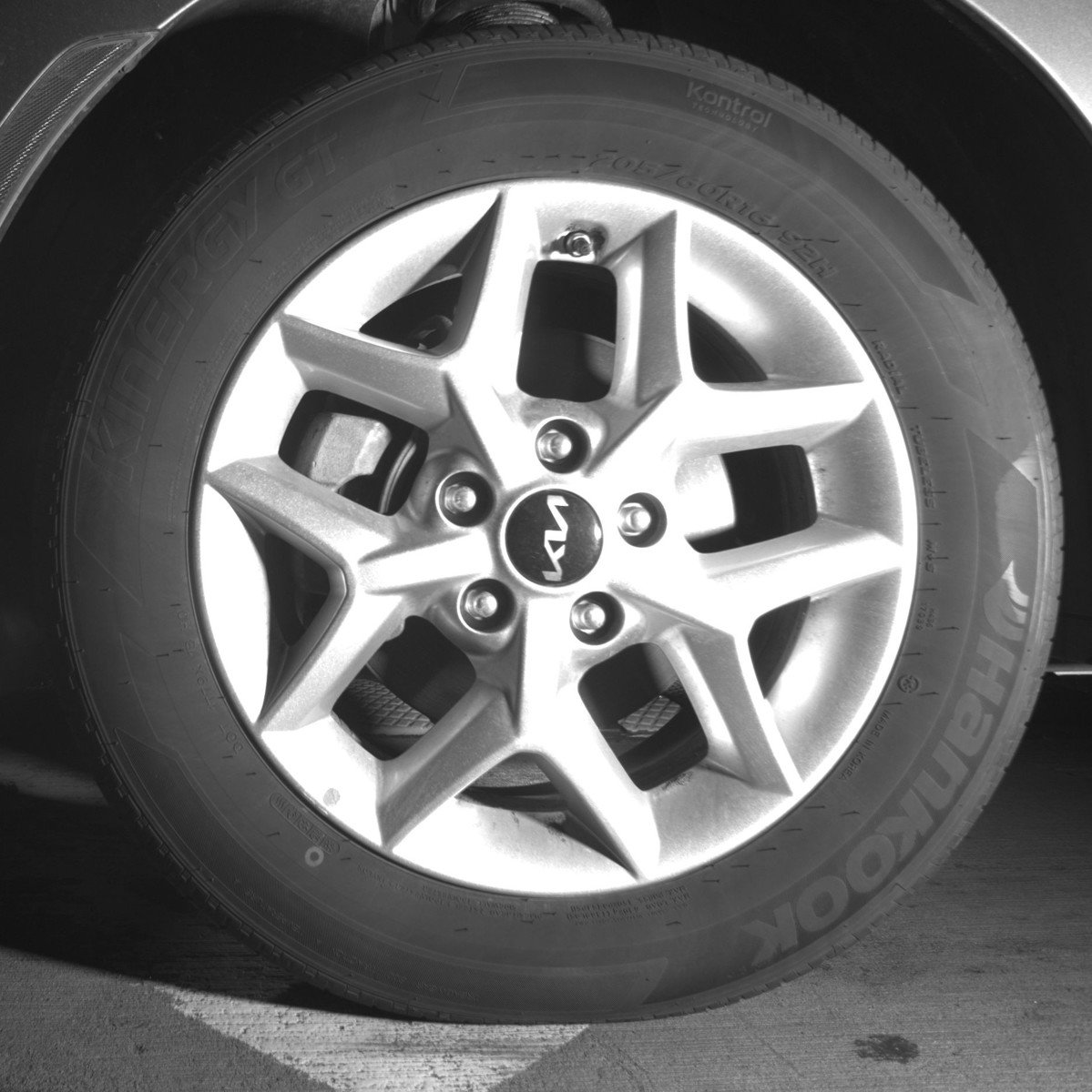 Used 2025 Kia Soul LX w/ LX Technology Package image 12