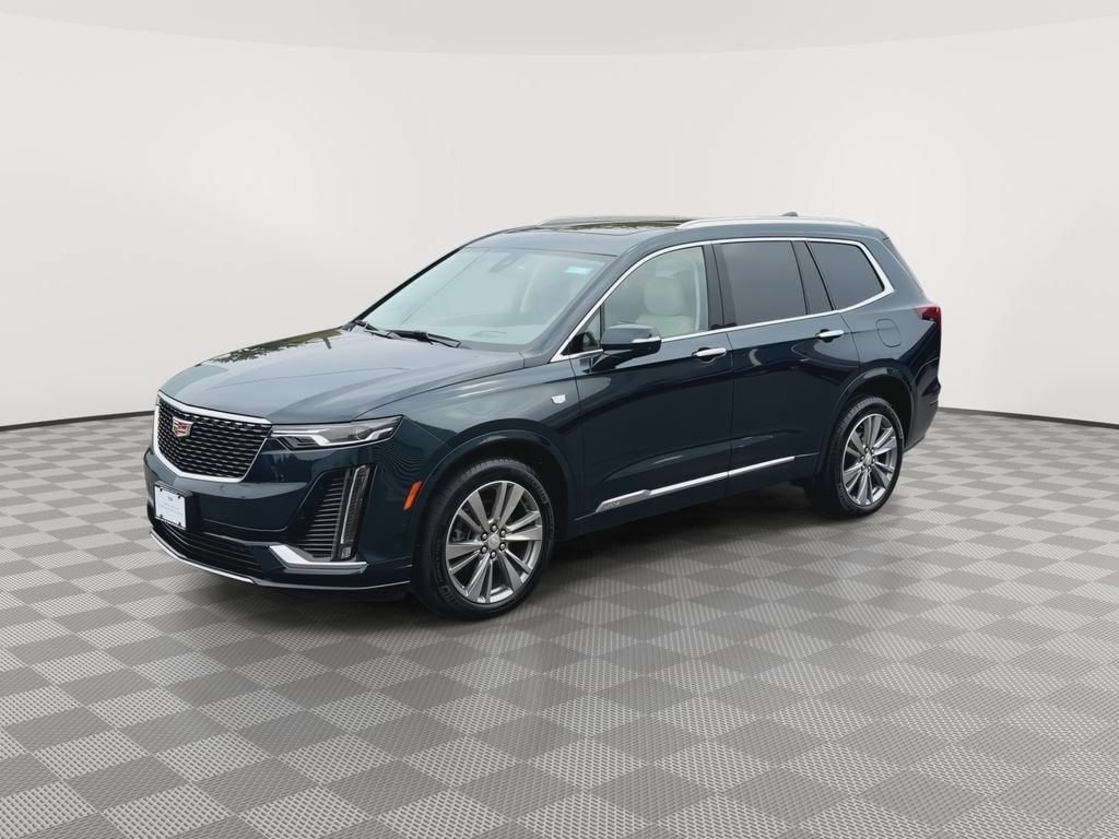 Certified 2024 Cadillac XT6 Premium Luxury w/ Technology Package AWD/4WD image 4