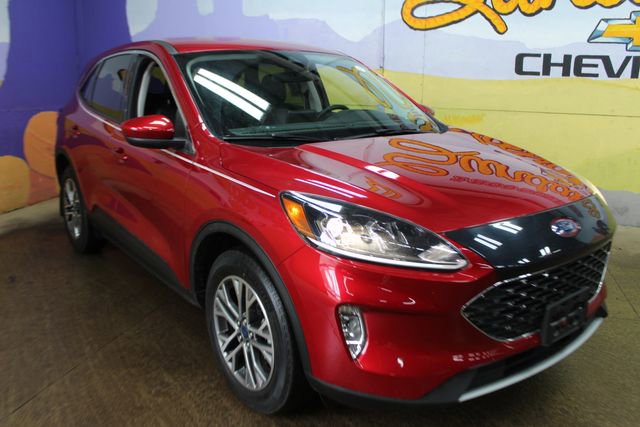 Used 2022 Ford Escape SEL w/ Technology Package image 4