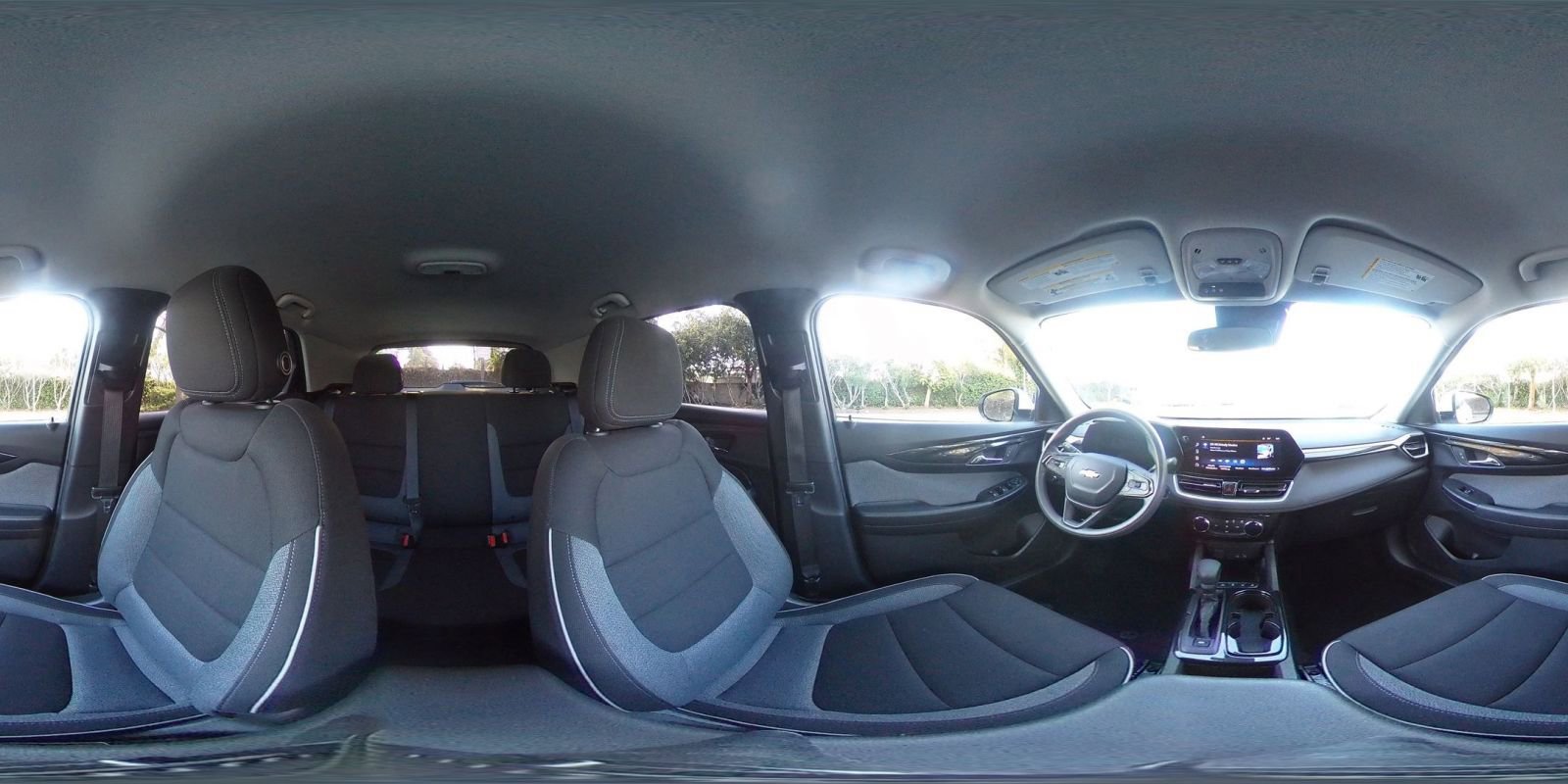 Used 2025 Chevrolet TrailBlazer LT image 40