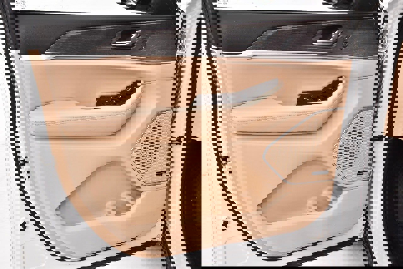 Used 2022 Jeep Grand Cherokee L Limited image 36