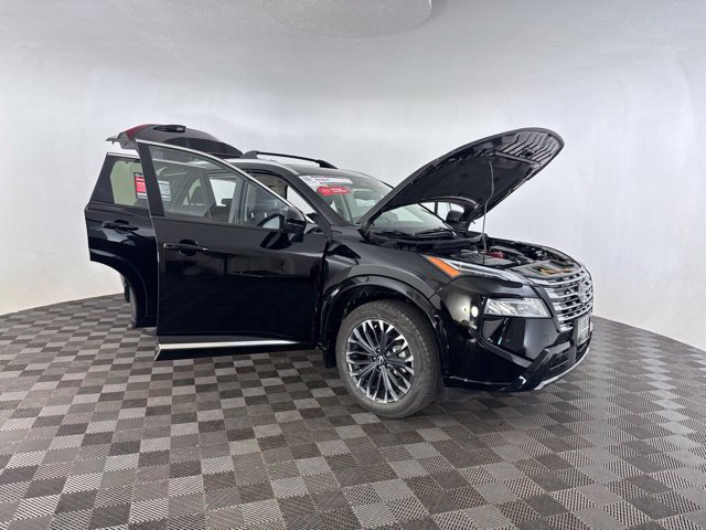 Certified 2025 Nissan Rogue Platinum w/ Platinum Premium Package AWD/4WD image 12
