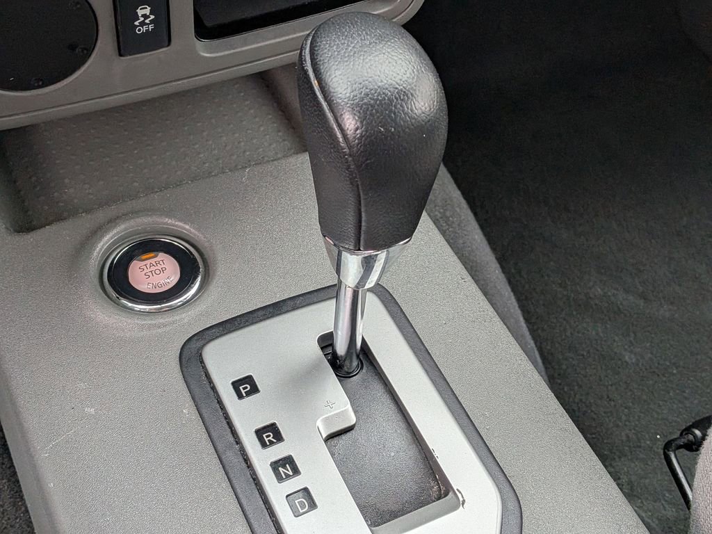 Used 2021 Nissan Frontier S RWD image 17