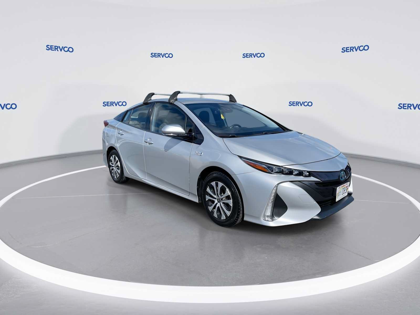 Used 2020 Toyota Prius Prime LE FWD image 2