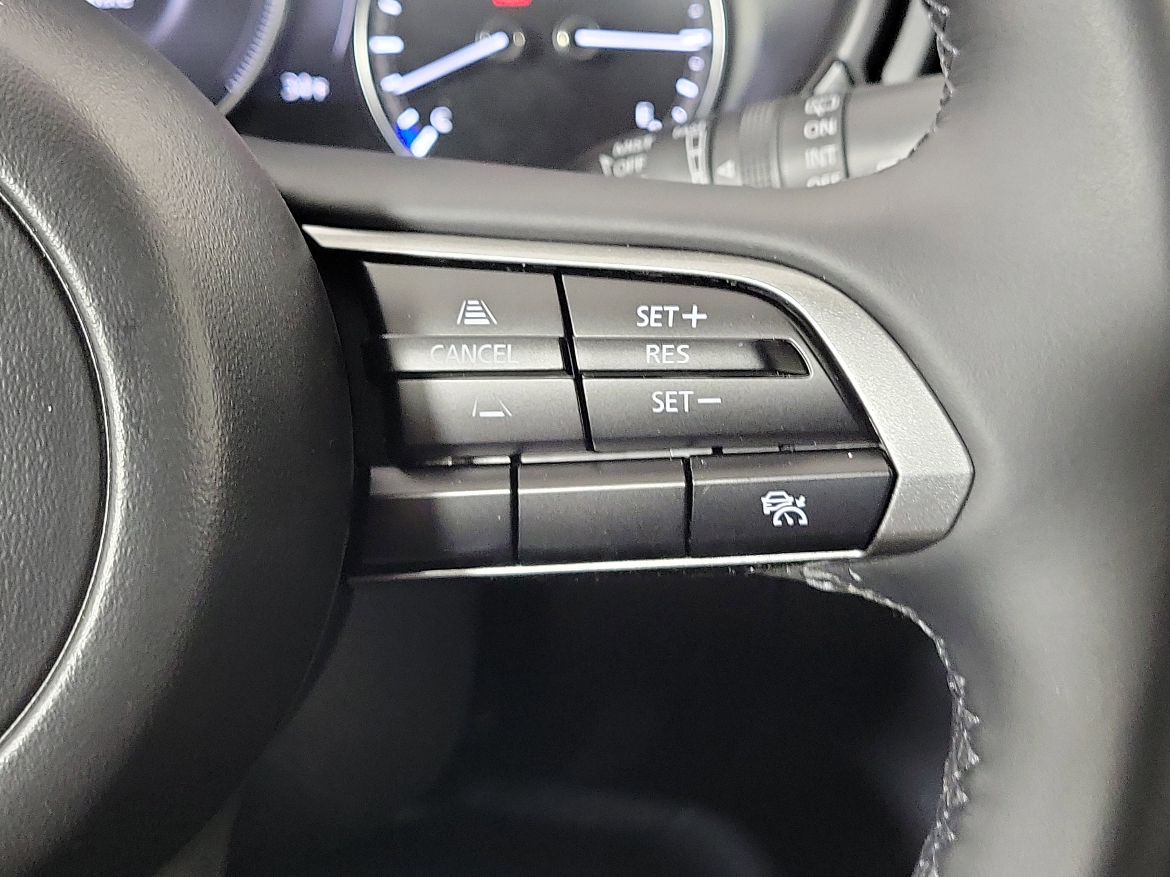 New 2026 MAZDA CX-30 AWD 2.5 S w/ Select Sport Pkg image 16