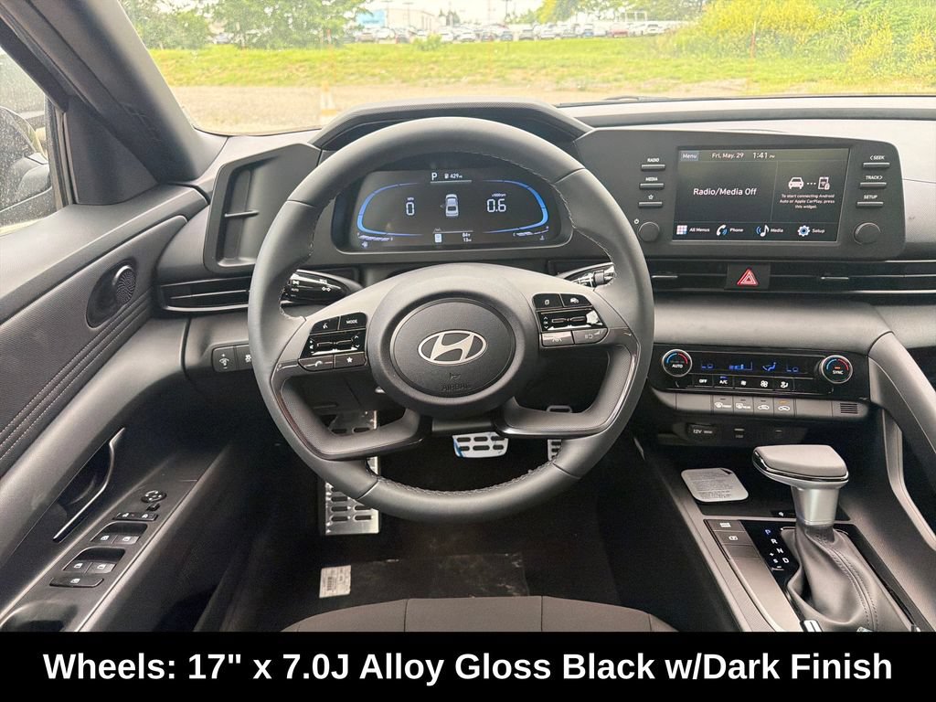 Used 2026 Hyundai Elantra Sport FWD image 17