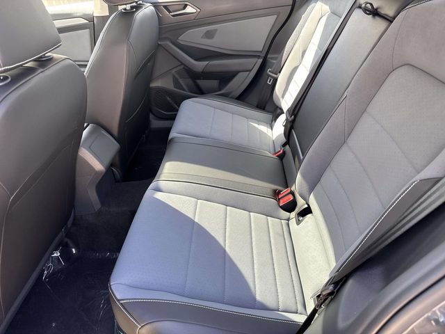 New 2026 Volkswagen Jetta SE FWD image 13