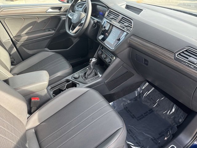 Used 2024 Volkswagen Tiguan SE image 26