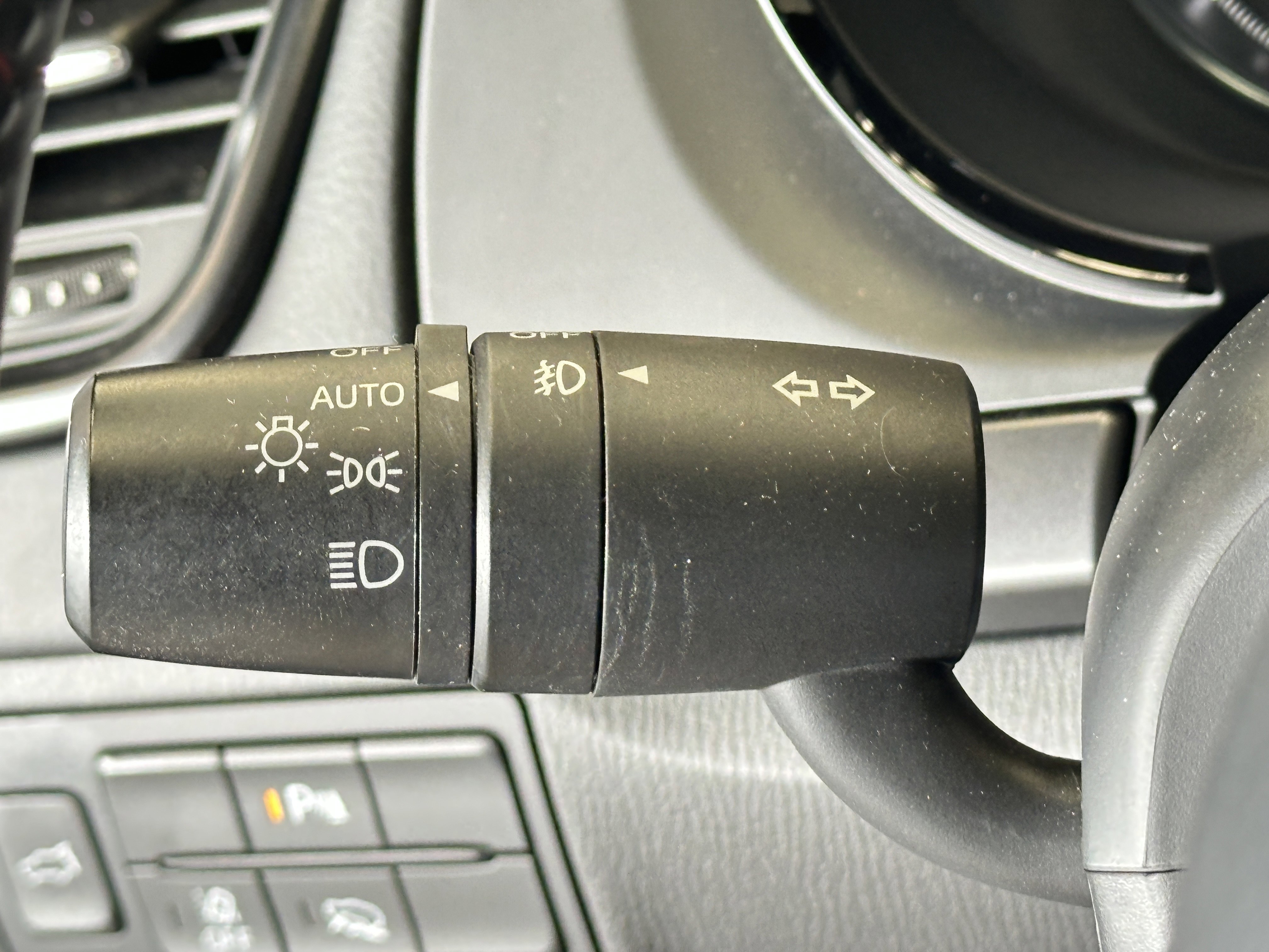 Certified 2023 MAZDA CX-9 Carbon Edition image 30