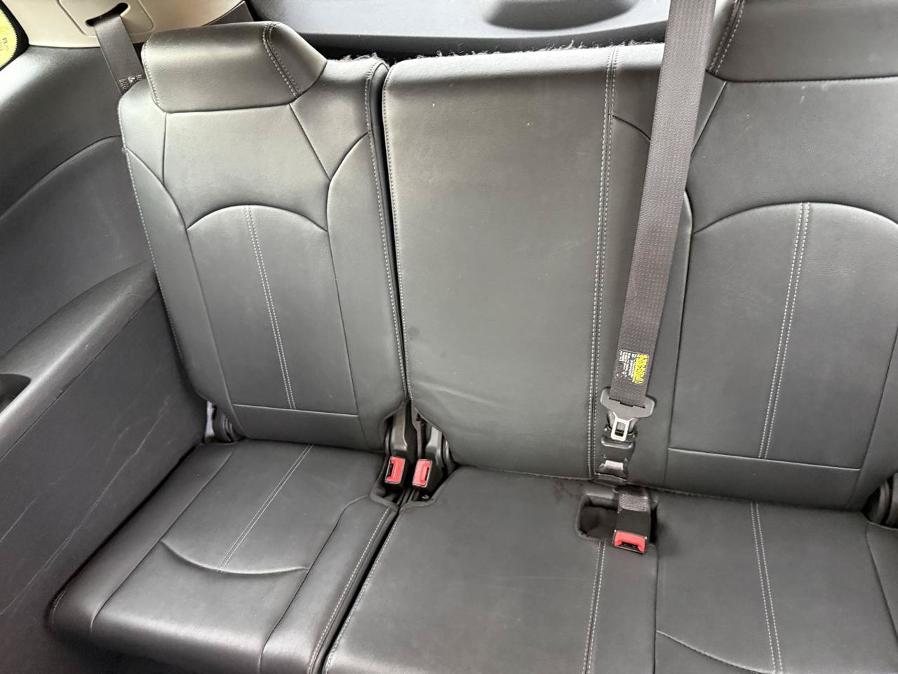 Used 2015 Chevrolet Traverse LT FWD image 23