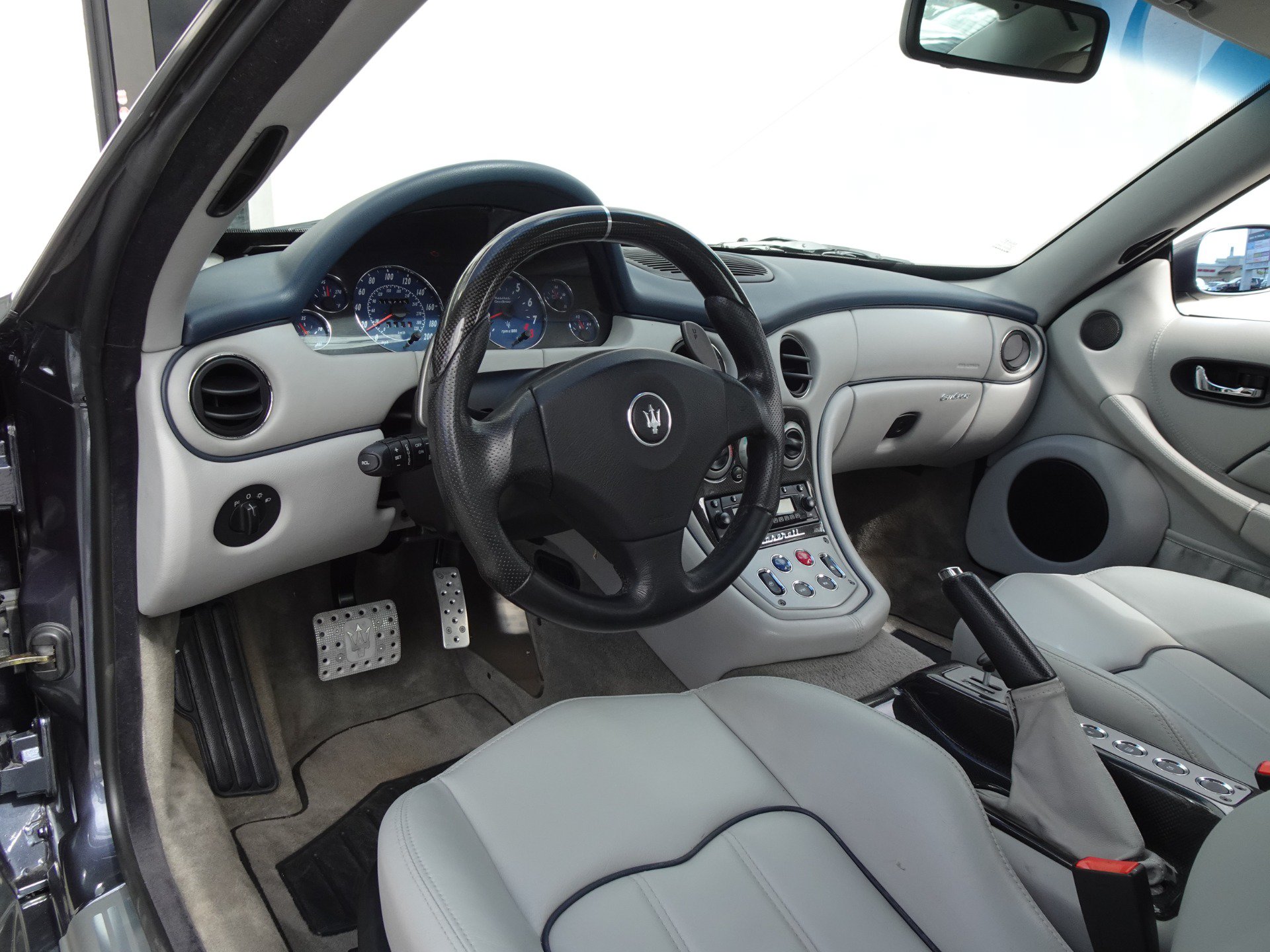 Used 2006 Maserati GranSport LE RWD image 11