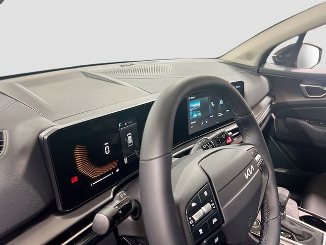 New 2026 Kia Sportage EX FWD image 9