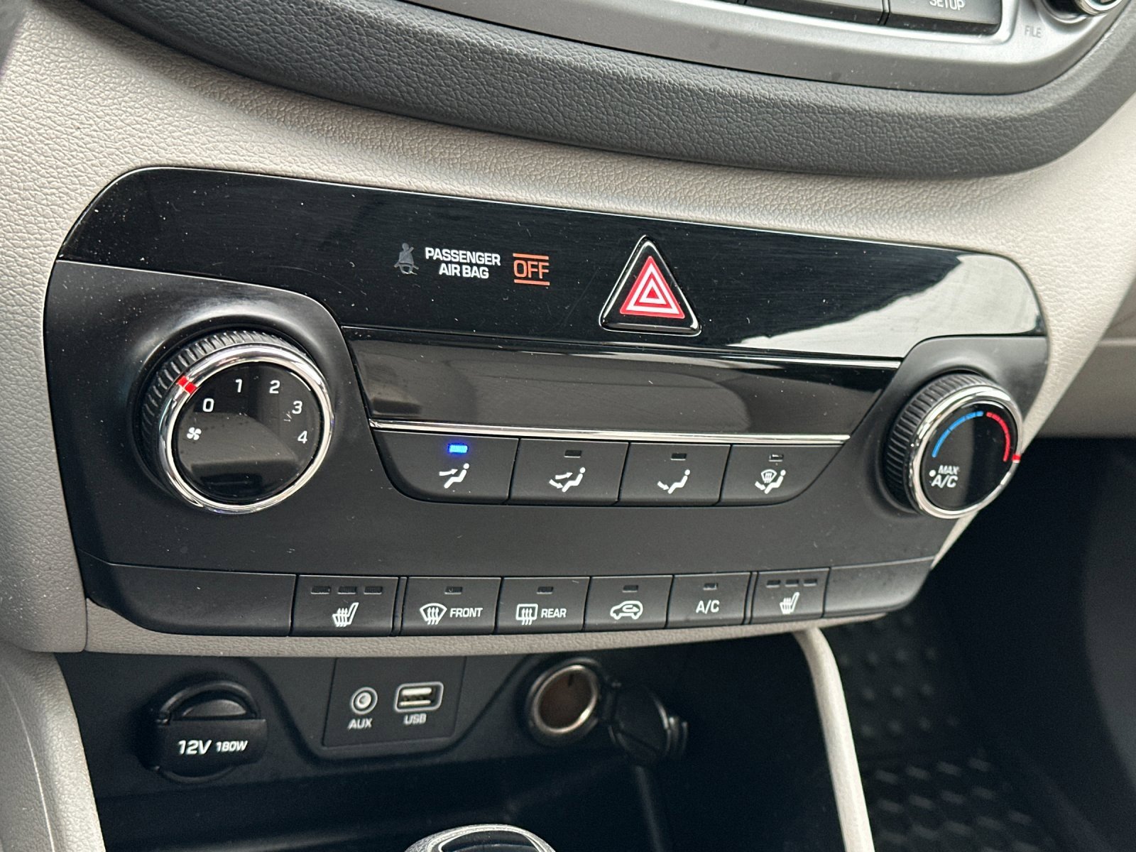 Used 2018 Hyundai Tucson SEL image 20