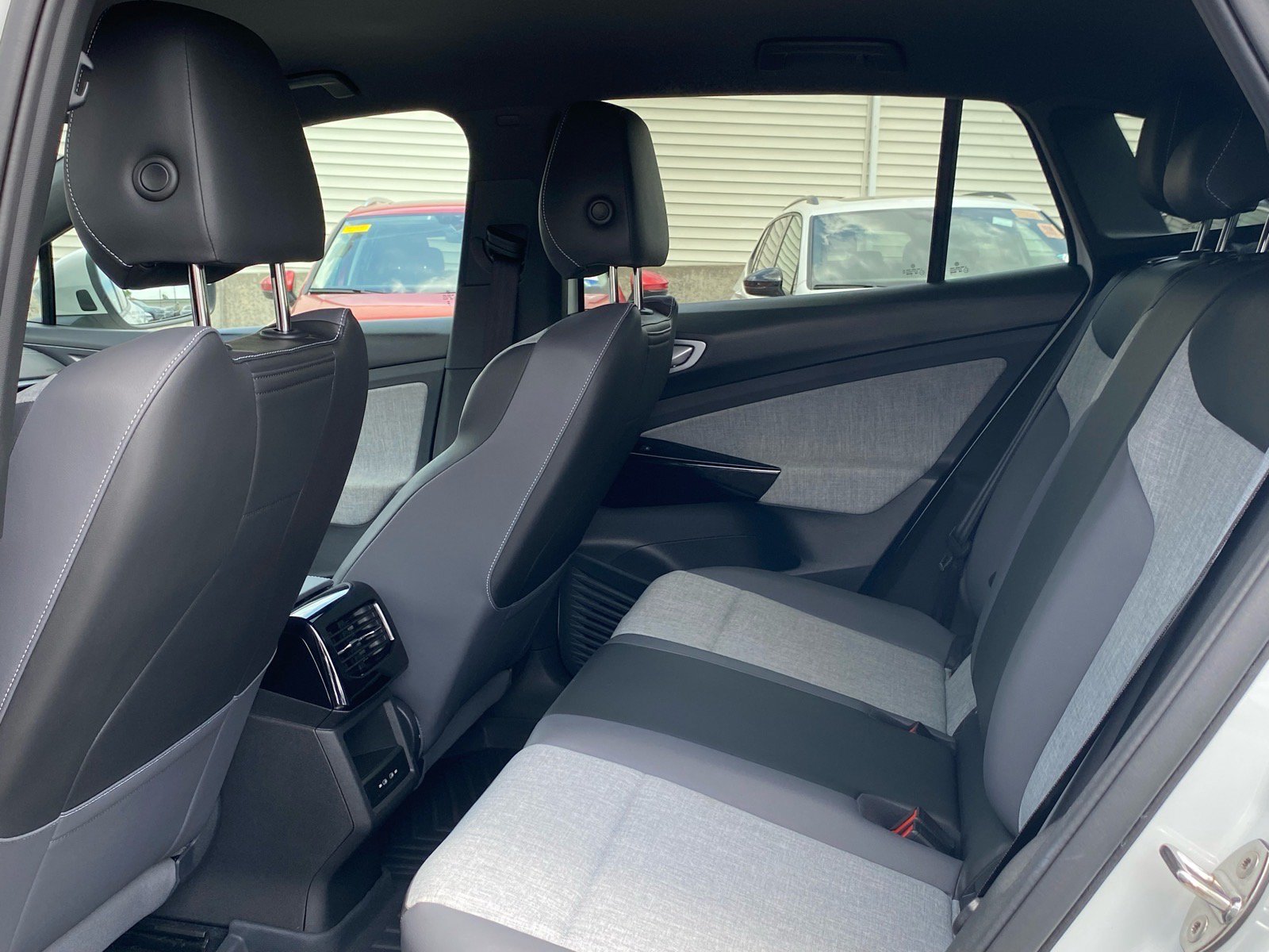 Certified 2023 Volkswagen ID.4 Pro RWD image 19