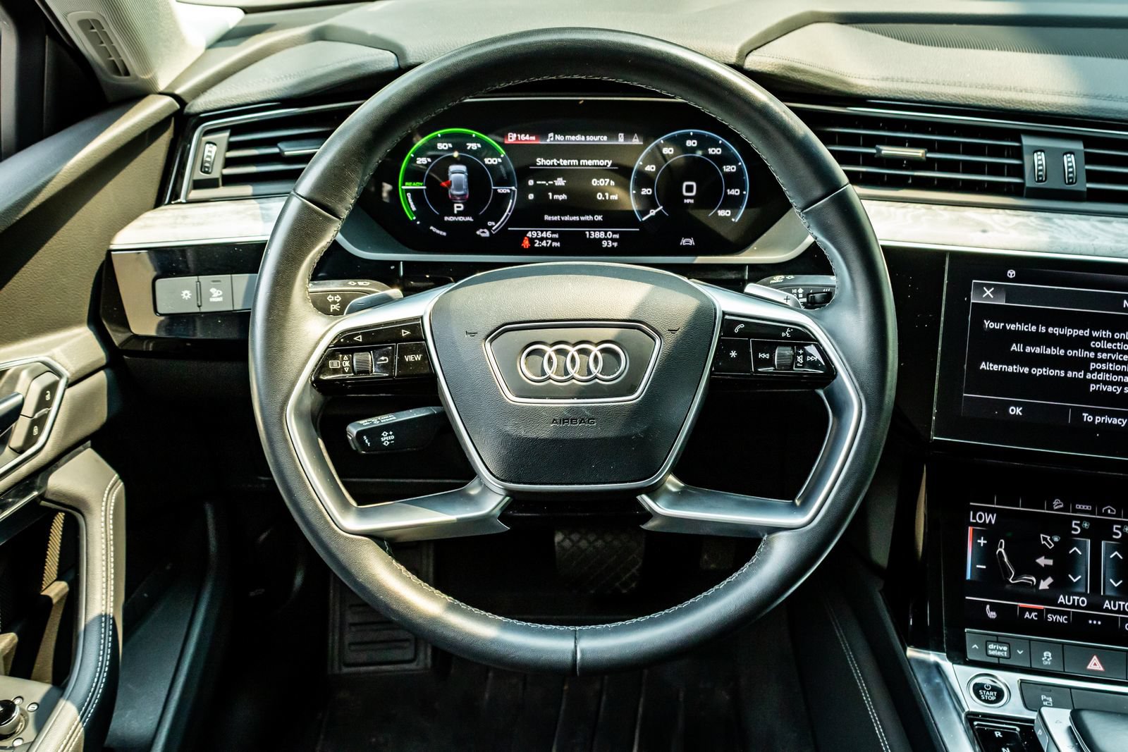 Used 2021 Audi e-tron Premium AWD/4WD image 17