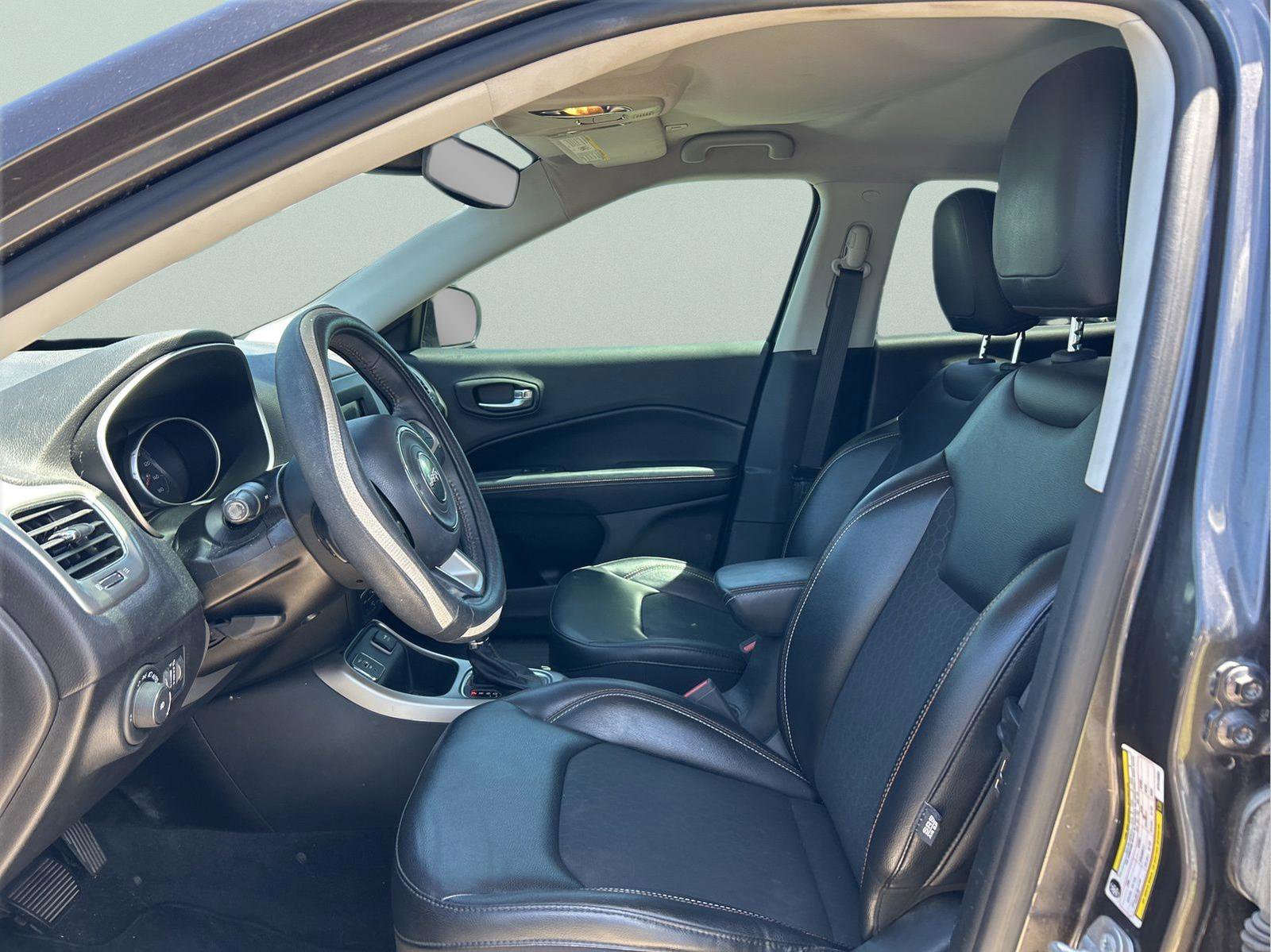 Certified 2019 Jeep Compass Latitude image 9