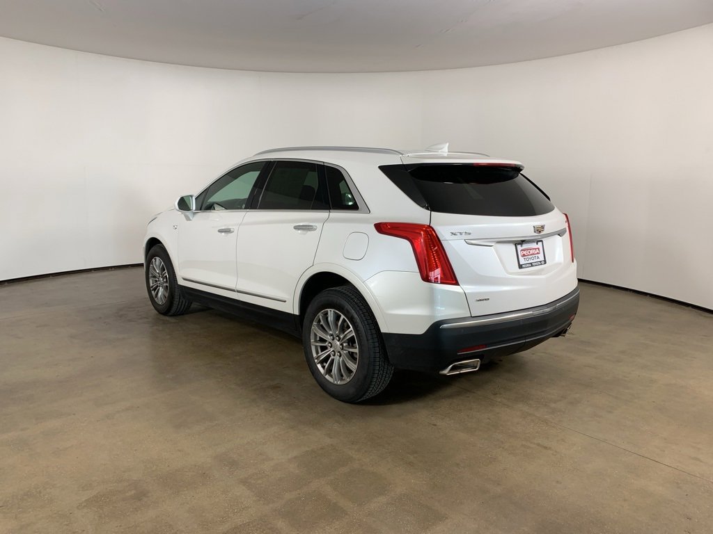 Used 2017 Cadillac XT5 Luxury w/ Advanced Security Package image 14