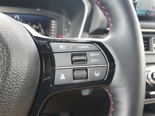 Certified 2025 Honda Pilot Black Edition image 19