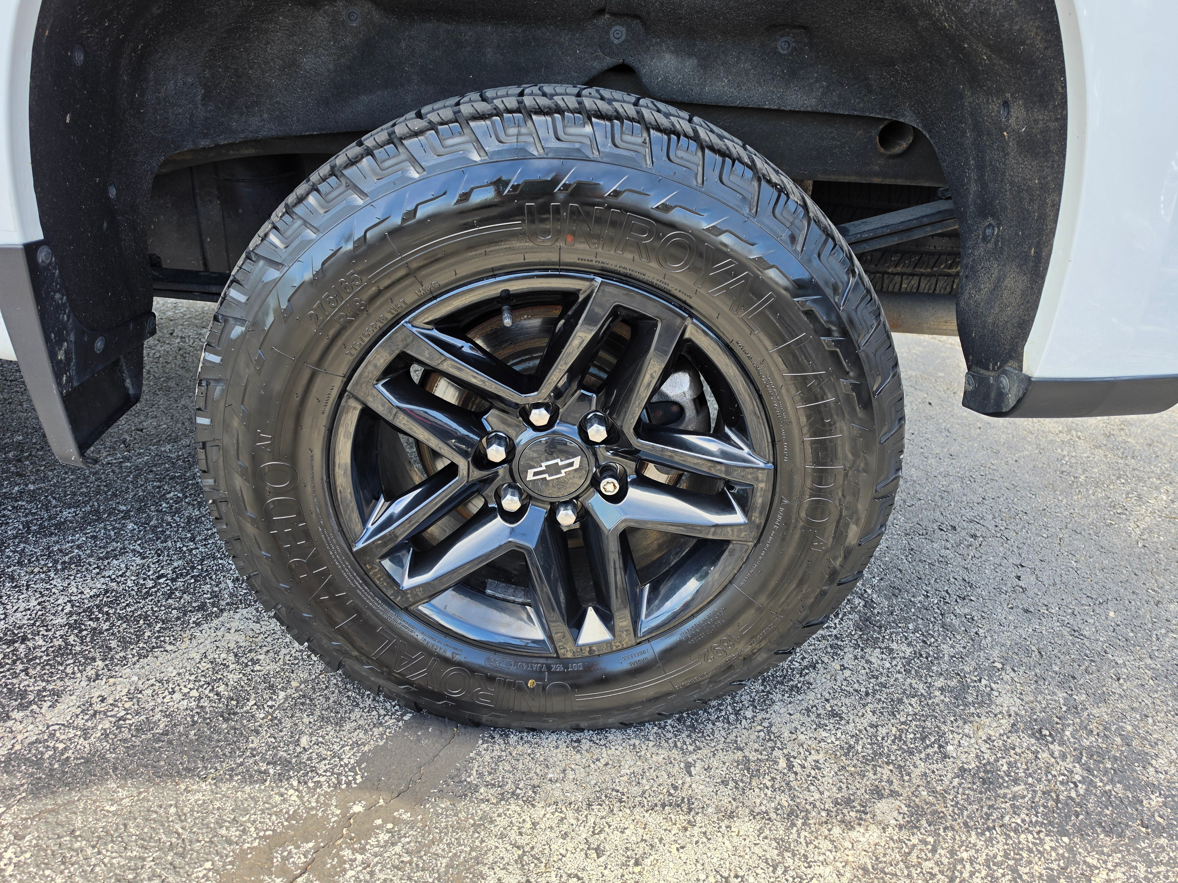 Used 2019 Chevrolet Silverado 1500 LT Trail Boss AWD/4WD image 14