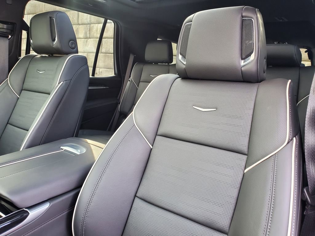 Certified 2025 Cadillac Escalade Sport image 42