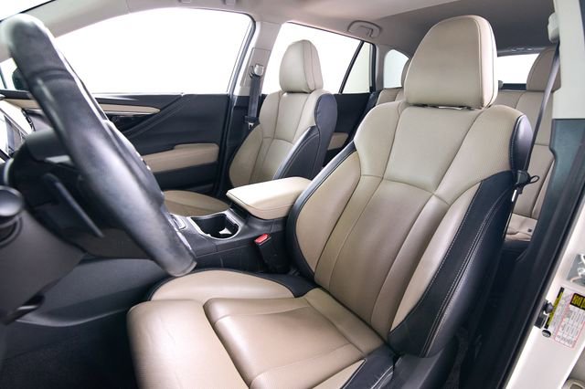Used 2023 Subaru Outback Limited image 17