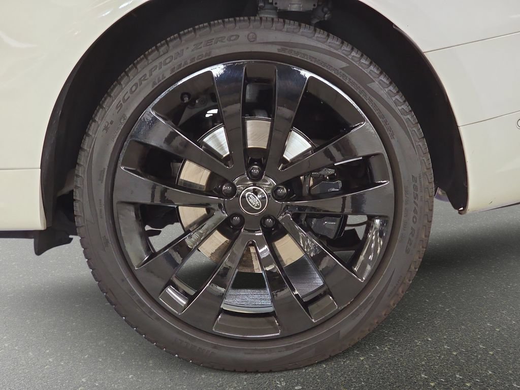 Used 2024 Land Rover Range Rover Sport Dynamic SE AWD/4WD image 32